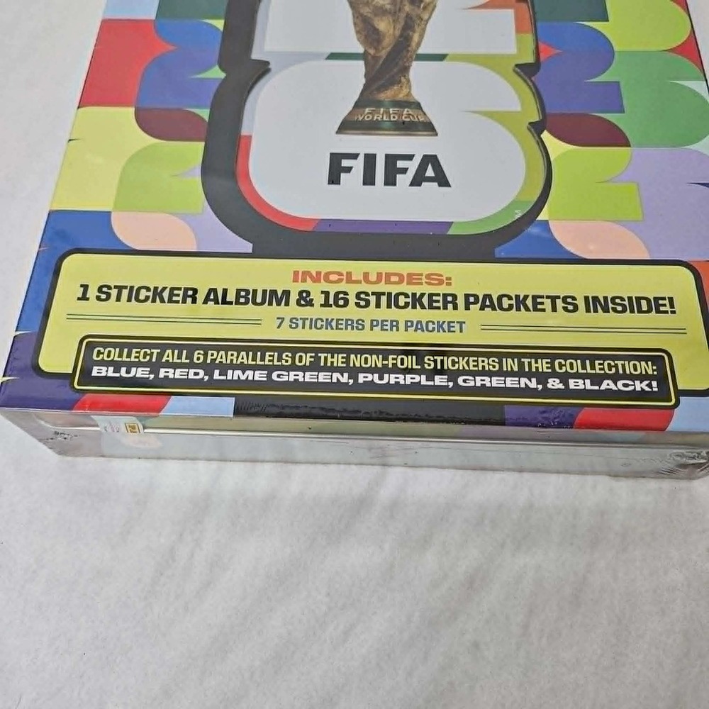 Panini FIFA World Cup 2026 Official Sticker Collection Tin Album & 16 Packets - Picture 8 of 8